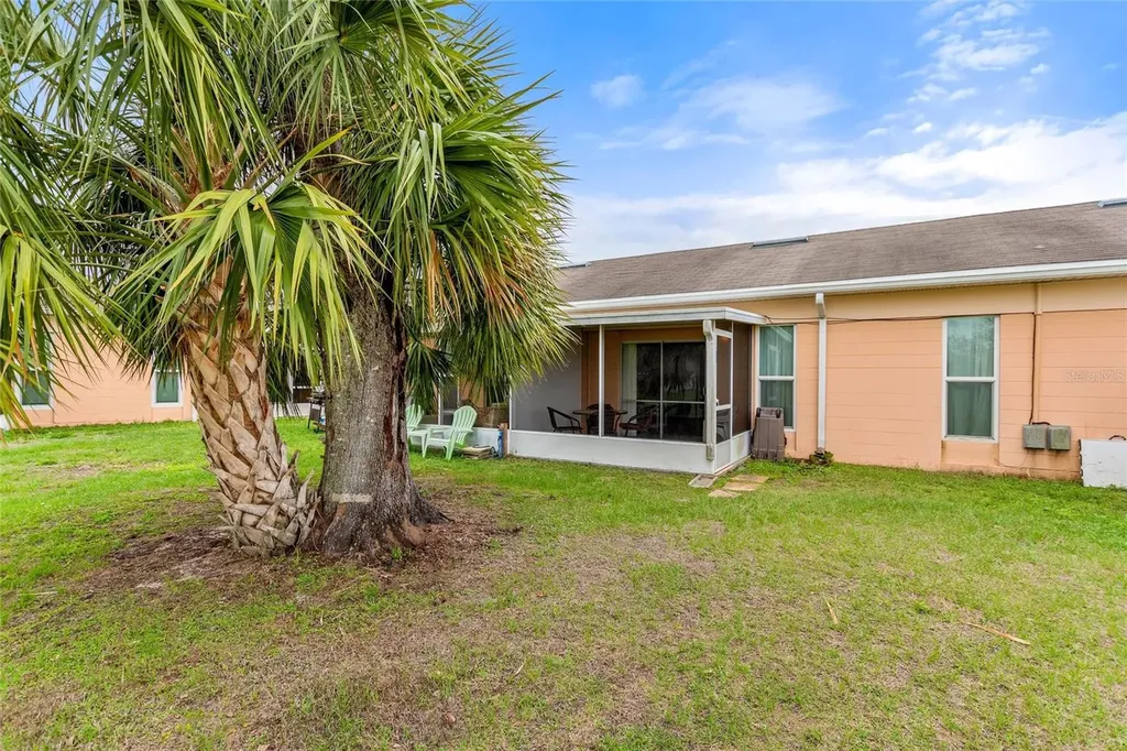 1823 Club Circle Lakeshore FL 33854