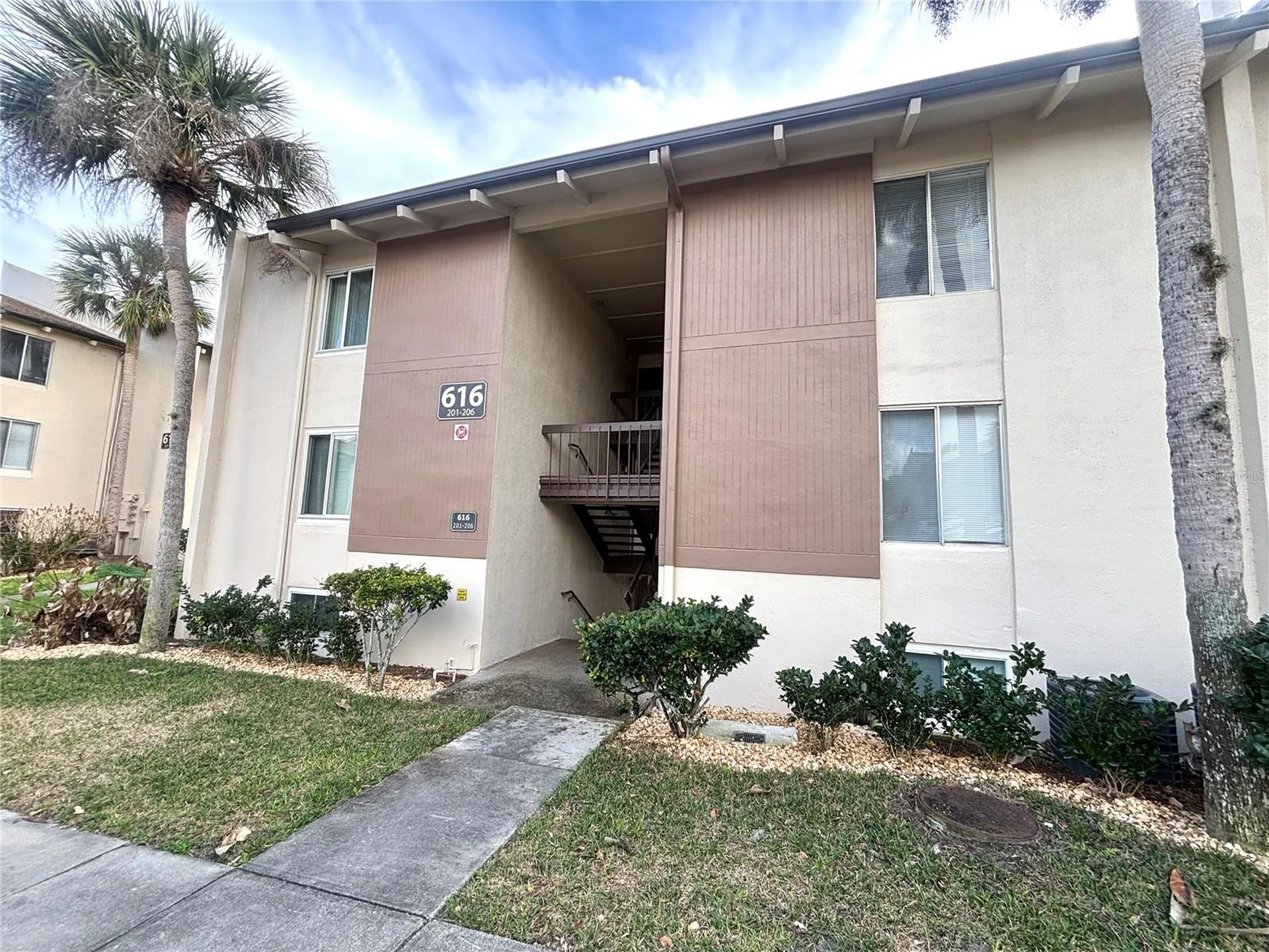 616 Orange Drive Altamonte Springs FL 32701