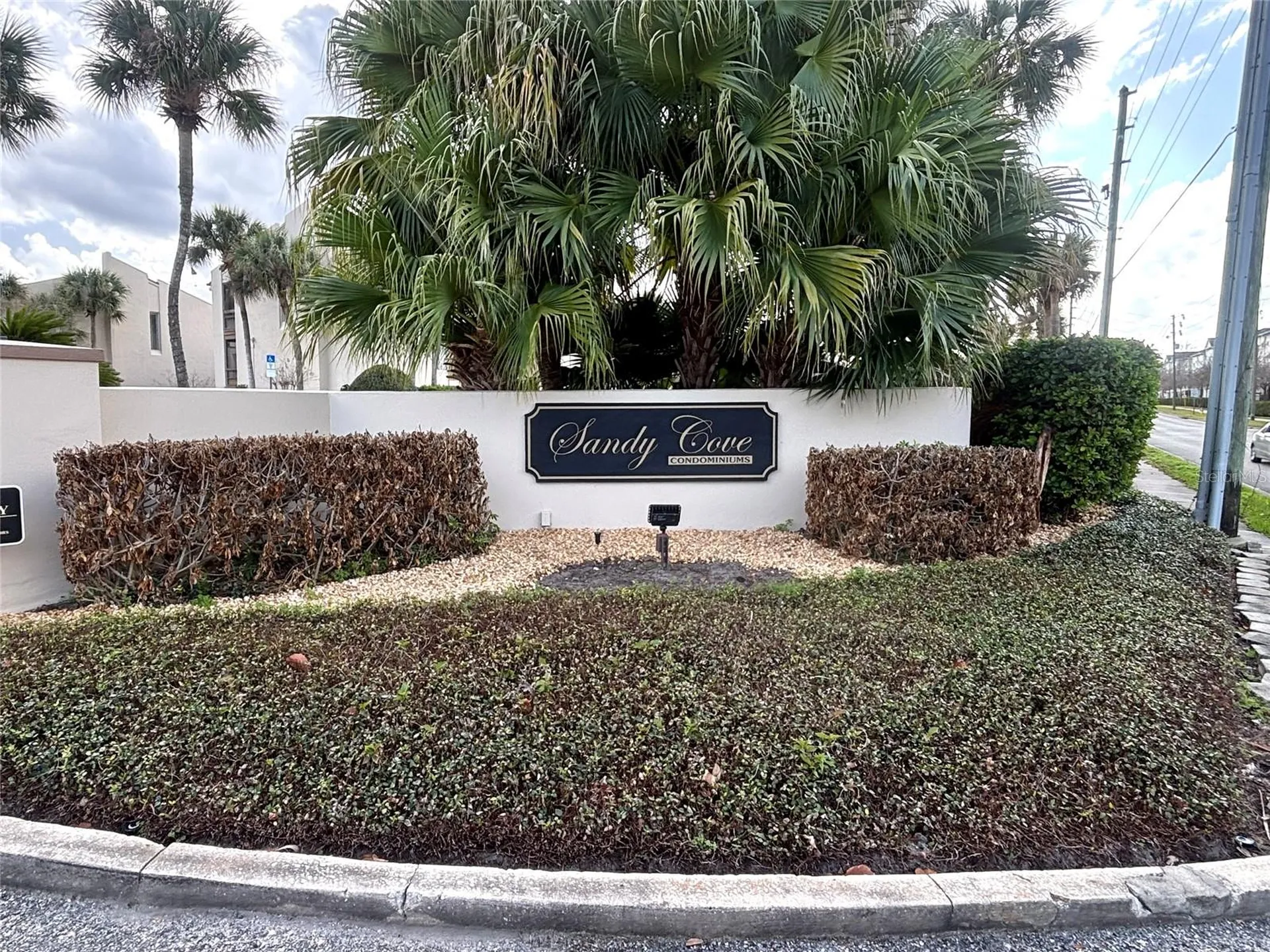 616 Orange Drive Altamonte Springs FL 32701