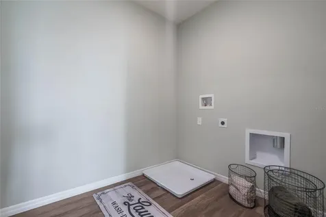 5772 Mountain Road Davenport FL 33837