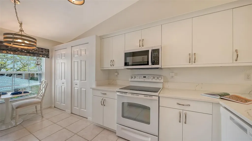 4706 Sand Trap Street Circle E Bradenton FL 34203