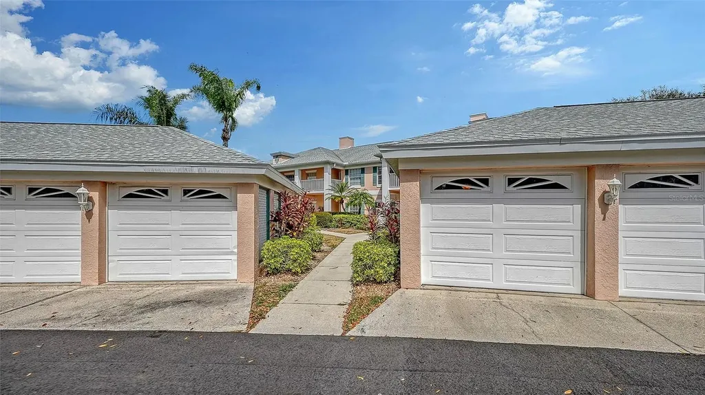 4706 Sand Trap Street Circle E Bradenton FL 34203