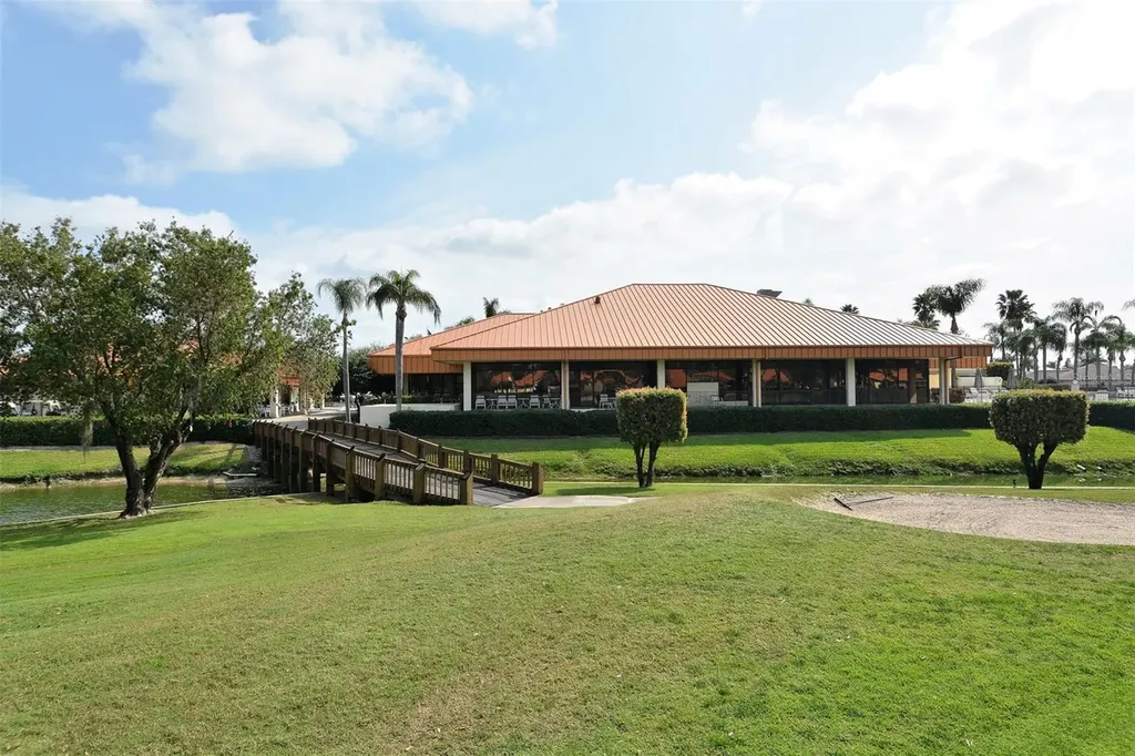 4706 Sand Trap Street Circle E Bradenton FL 34203