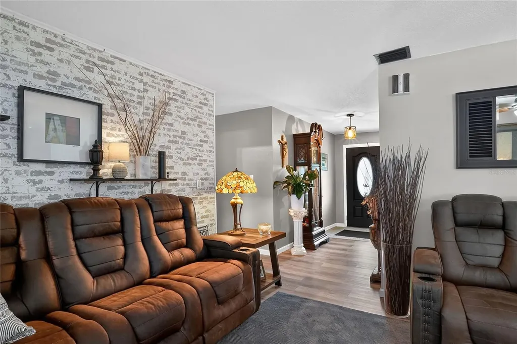 1151 Circle Drive Lake Wales FL 33853