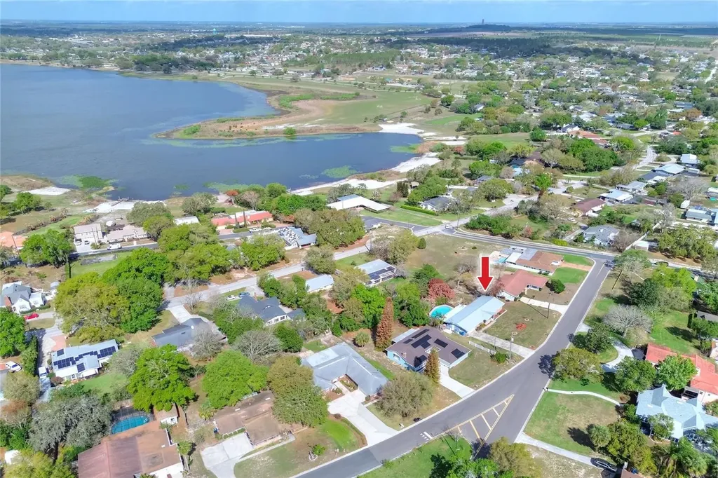 1151 Circle Drive Lake Wales FL 33853