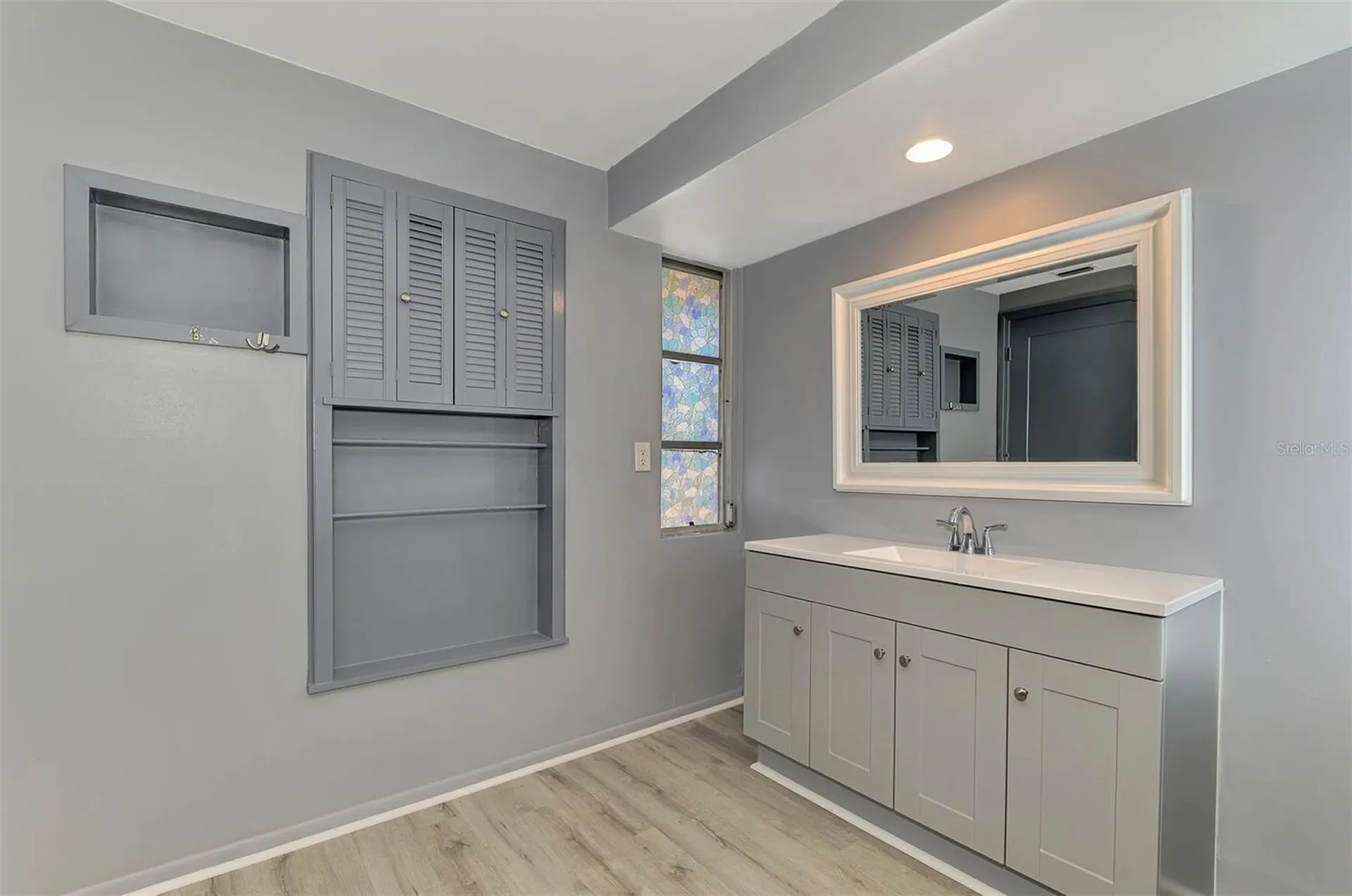 6742 Bowline Drive Sarasota FL 34231