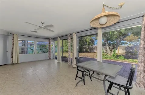 6742 Bowline Drive Sarasota FL 34231