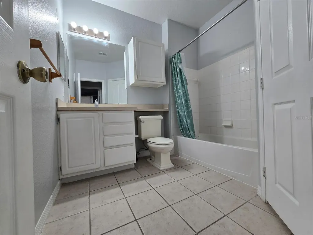 8919 Legacy Court Kissimmee FL 34747