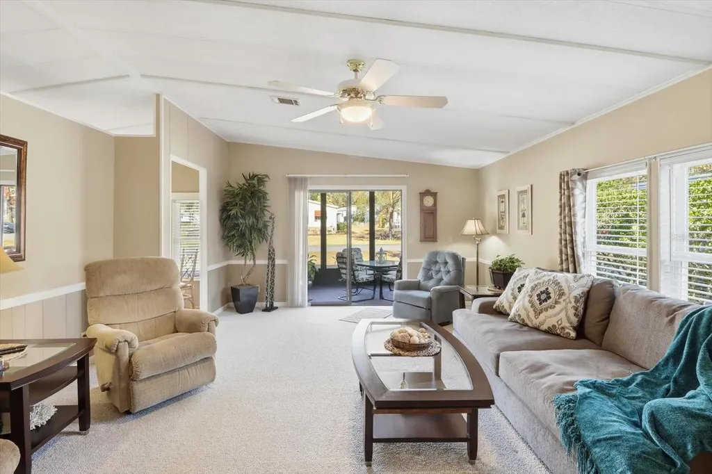 2285 N Loma Point Hernando FL 34442