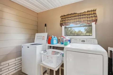 2285 N Loma Point Hernando FL 34442