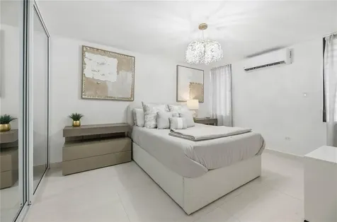 33 Zuania Street Guaynabo PR 00966