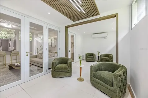 33 Zuania Street Guaynabo PR 00966