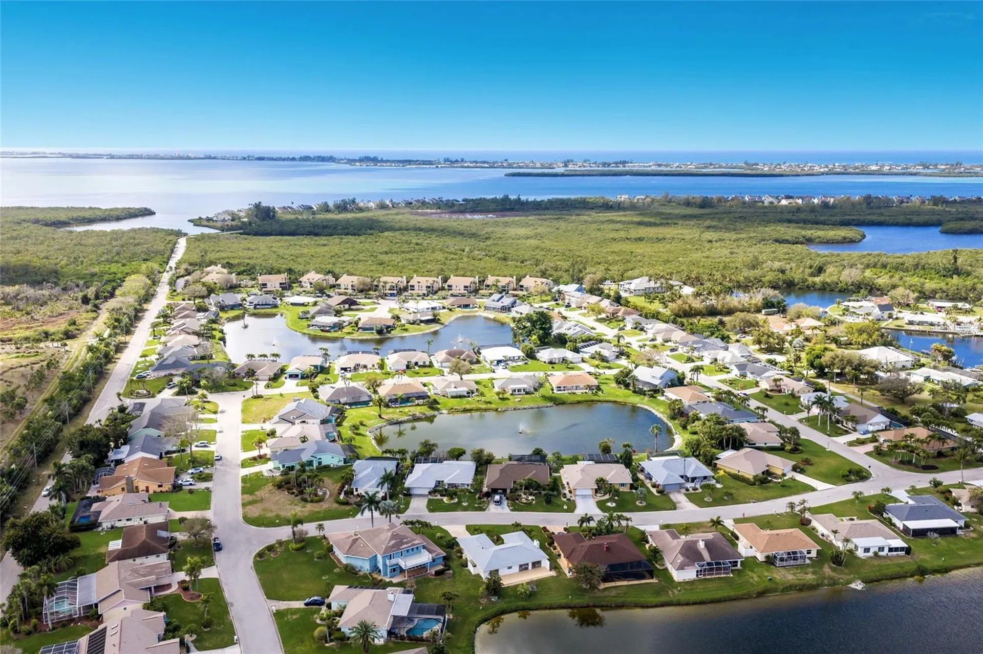 5107 86th Street Court W Bradenton FL 34210