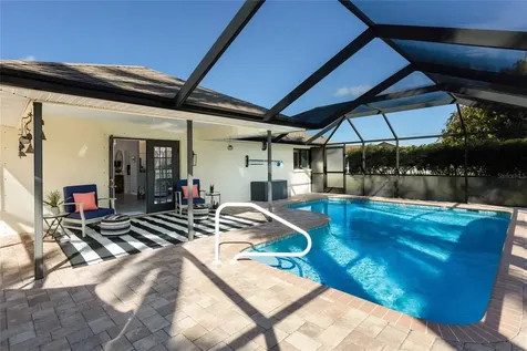 5107 86th Street Court W Bradenton FL 34210