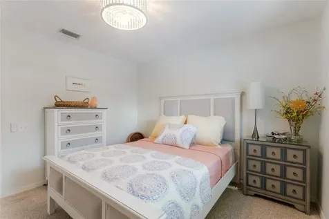 5107 86th Street Court W Bradenton FL 34210