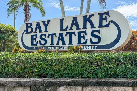 5107 86th Street Court W Bradenton FL 34210