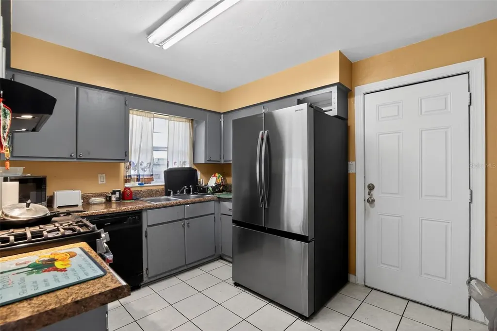 4914 NW 30th Terrace Gainesville FL 32605