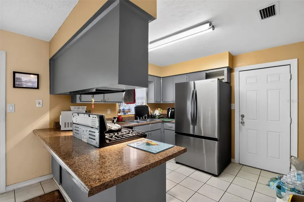 4914 NW 30th Terrace Gainesville FL 32605