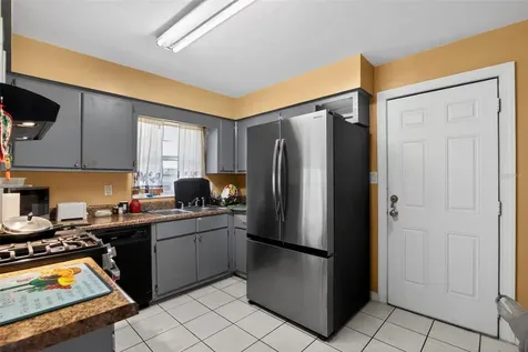 4914 NW 30th Terrace Gainesville FL 32605
