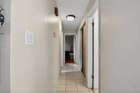 4914 NW 30th Terrace Gainesville FL 32605