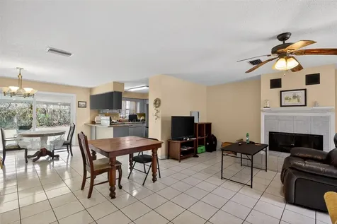 4914 NW 30th Terrace Gainesville FL 32605