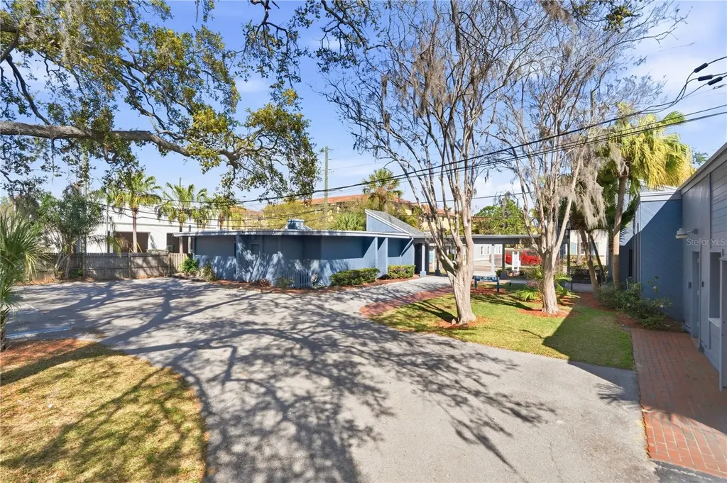 908 S Fort Harrison Avenue Clearwater FL 33756