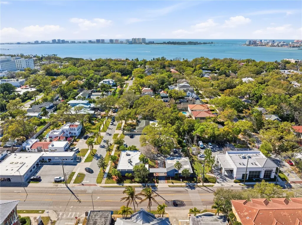 908 S Fort Harrison Avenue Clearwater FL 33756