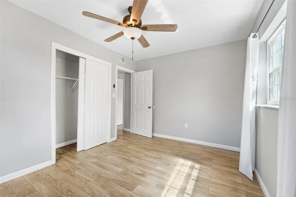 215 36th Street SE Largo FL 33771