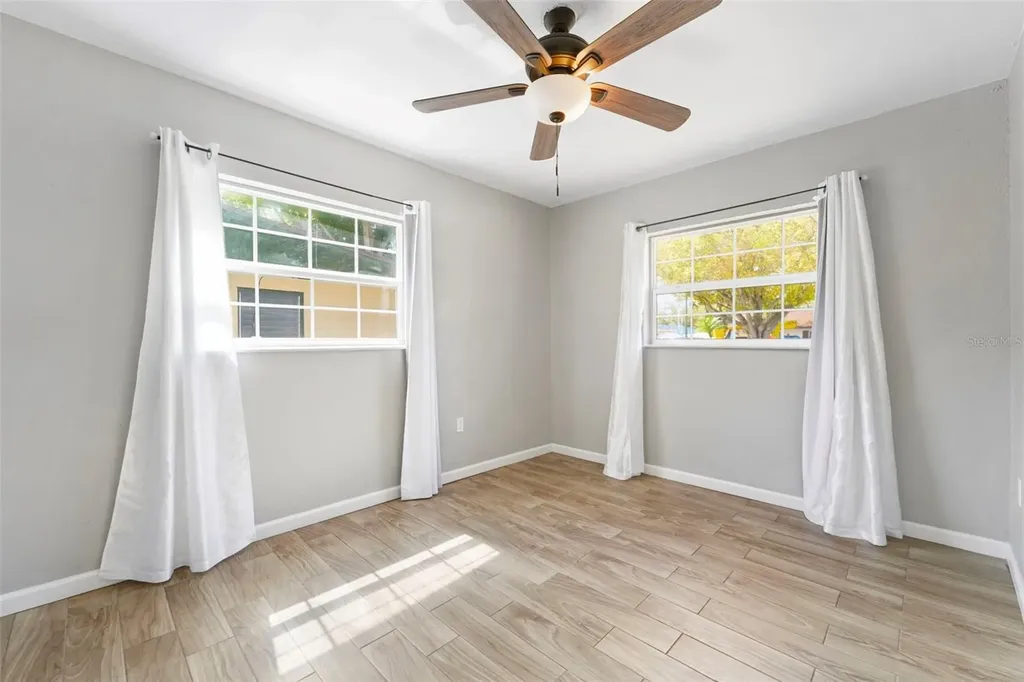 215 36th Street SE Largo FL 33771