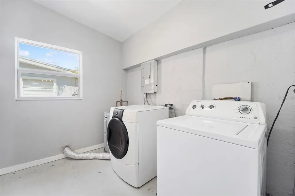 215 36th Street SE Largo FL 33771