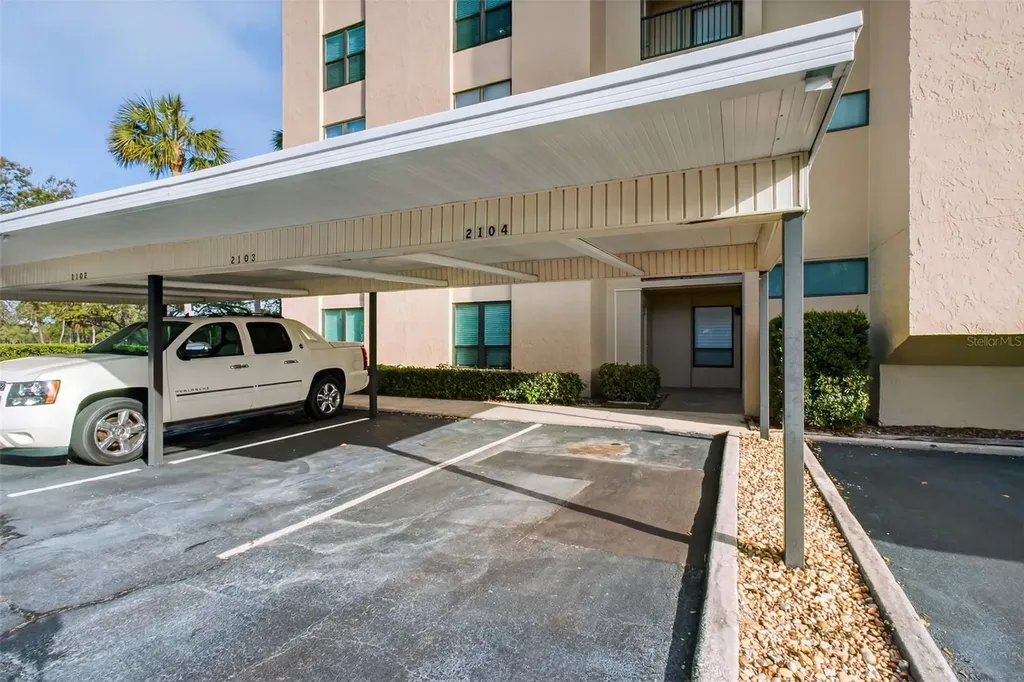 2621 Cove Cay Drive Clearwater FL 33760