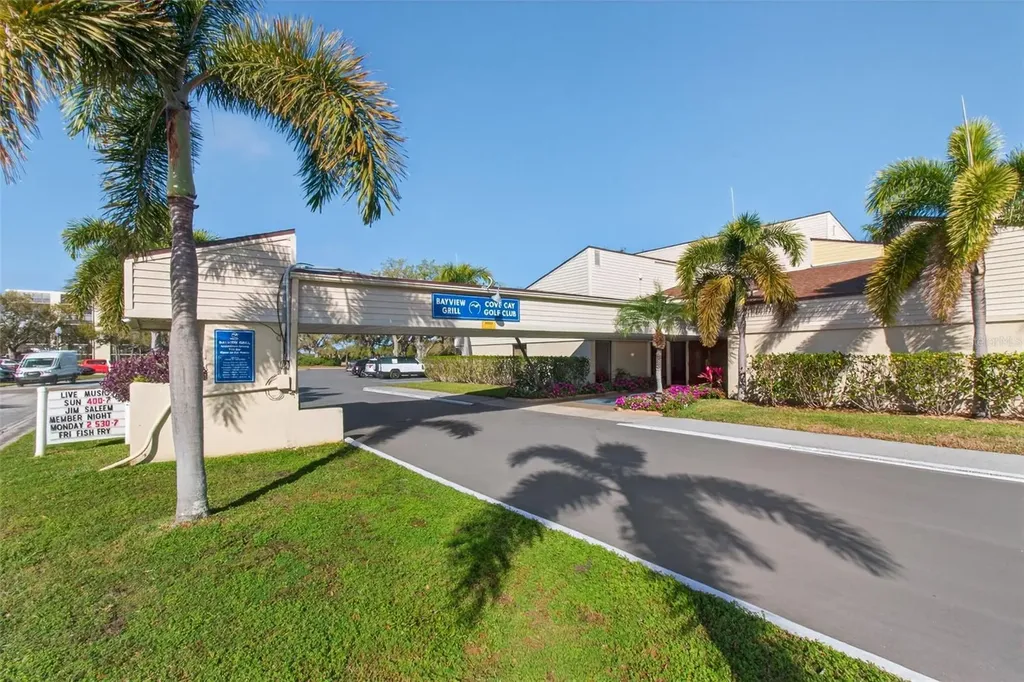 2621 Cove Cay Drive Clearwater FL 33760