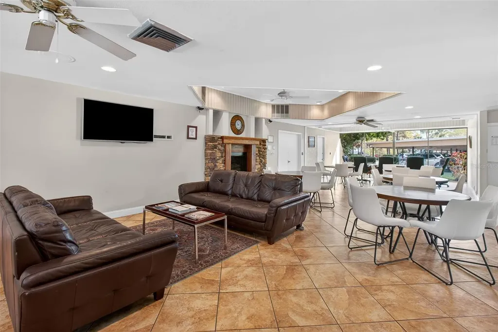 2621 Cove Cay Drive Clearwater FL 33760