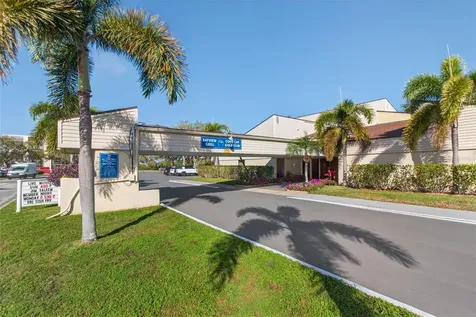 2621 Cove Cay Drive Clearwater FL 33760