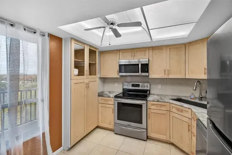 2621 Cove Cay Drive Clearwater FL 33760