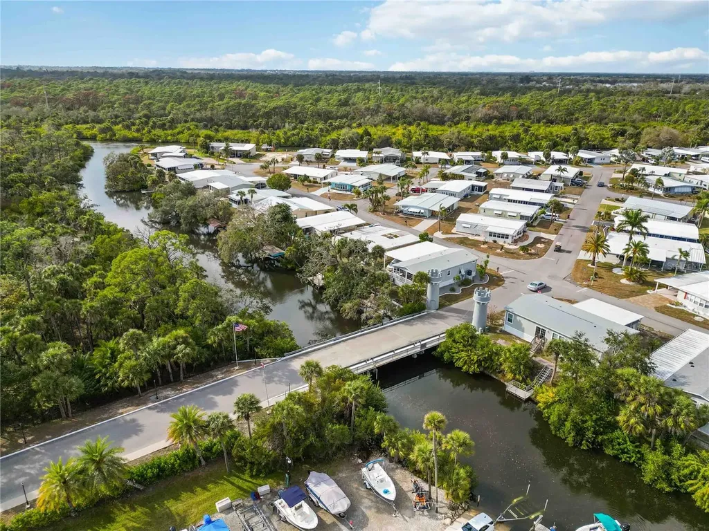 171 Crown Point Drive Nokomis FL 34275