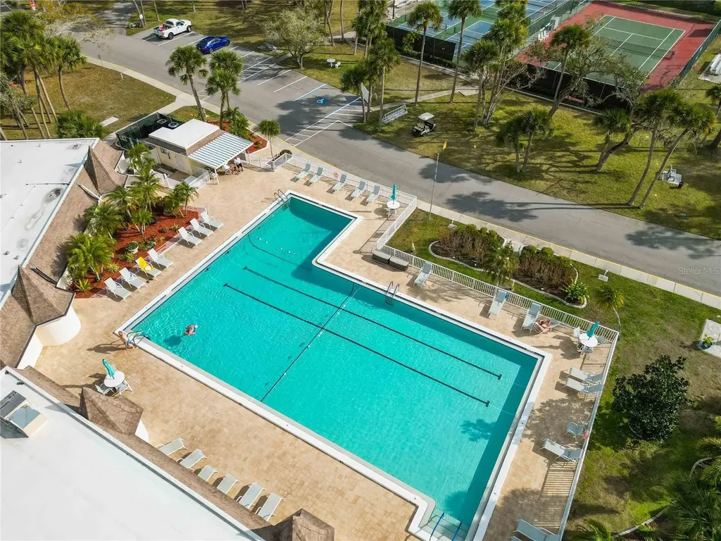 171 Crown Point Drive Nokomis FL 34275