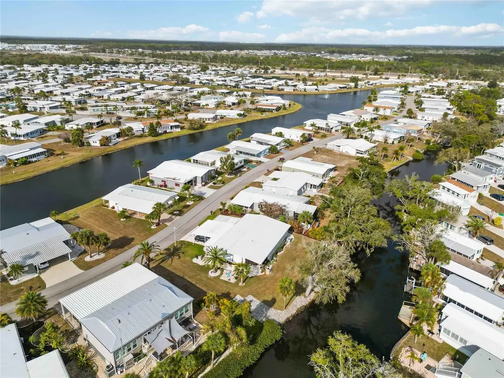 171 Crown Point Drive Nokomis FL 34275