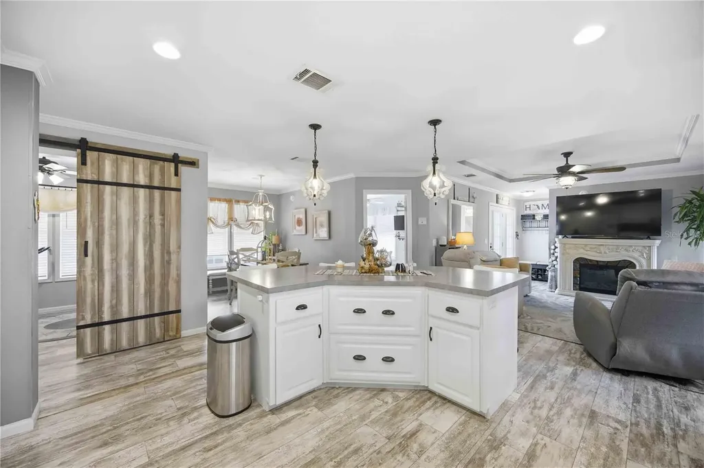 171 Crown Point Drive Nokomis FL 34275
