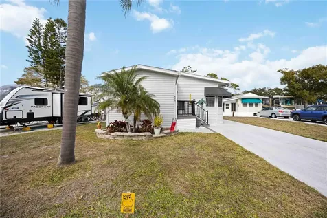 171 Crown Point Drive Nokomis FL 34275