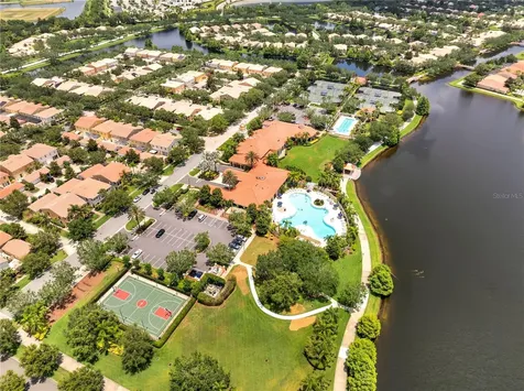 7961 Esta Lane Orlando FL 32827