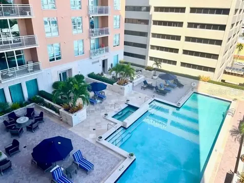 1350 Main Street Sarasota FL 34236