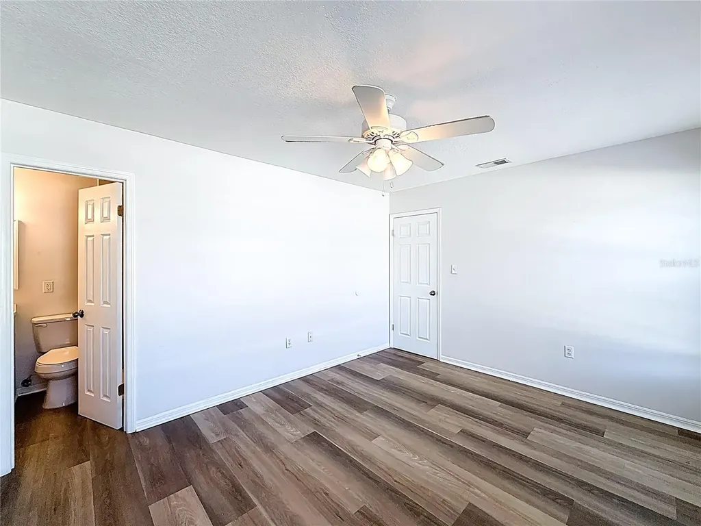 202 Fernwood Street Leesburg FL 34748