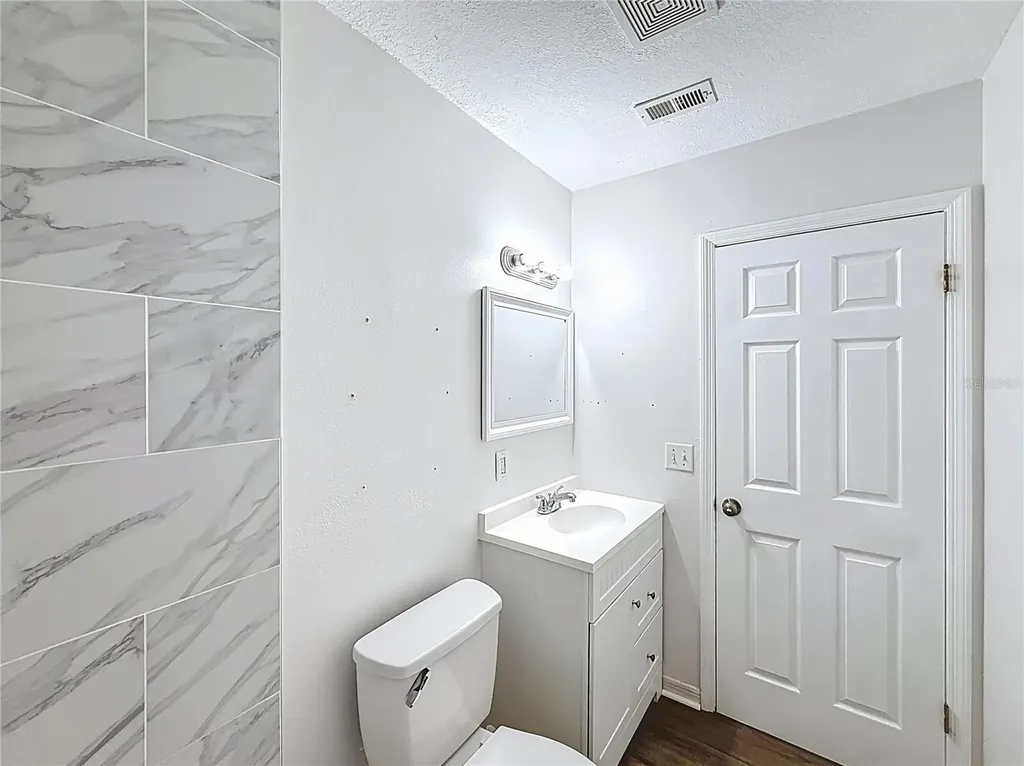 202 Fernwood Street Leesburg FL 34748