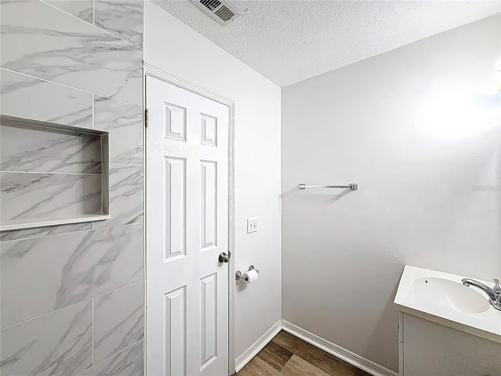 202 Fernwood Street Leesburg FL 34748