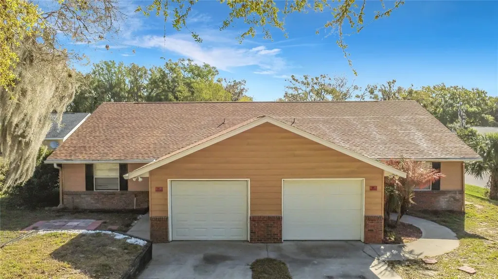 202 Fernwood Street Leesburg FL 34748