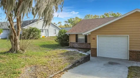 202 Fernwood Street Leesburg FL 34748
