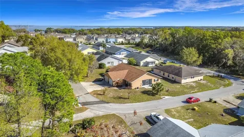 202 Fernwood Street Leesburg FL 34748