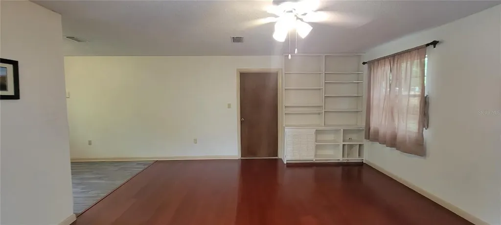 4243 NW 20th Terrace Gainesville FL 32605