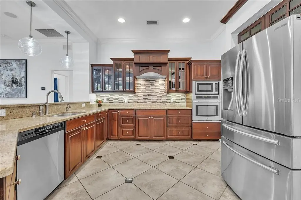 709 Country Meadows Way Bradenton FL 34212
